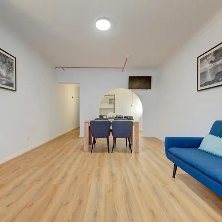 아파트 Modern With Pool | Sleeps 4 세인트폴스베이