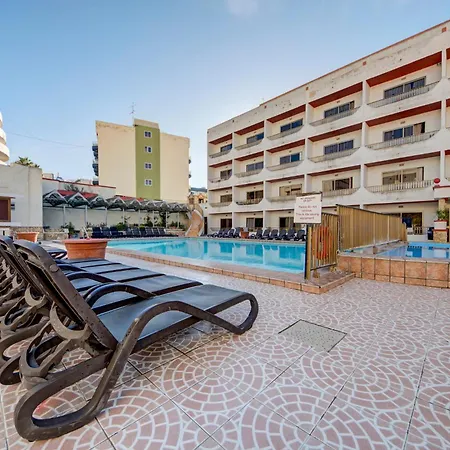 아파트 Modern With Pool | Sleeps 4 *